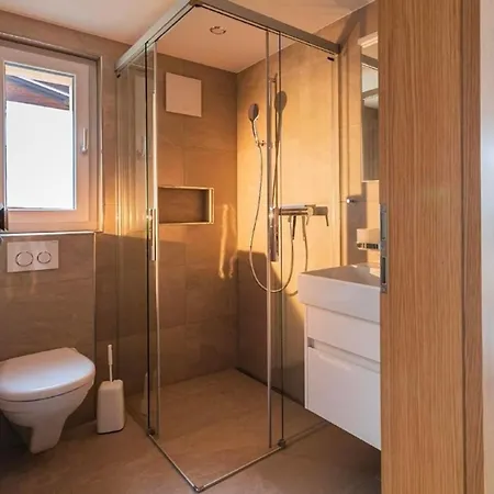 Raufthubel 2-zi Apartment